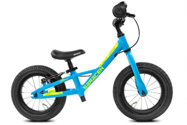 blue saracen freewheel balance bike
