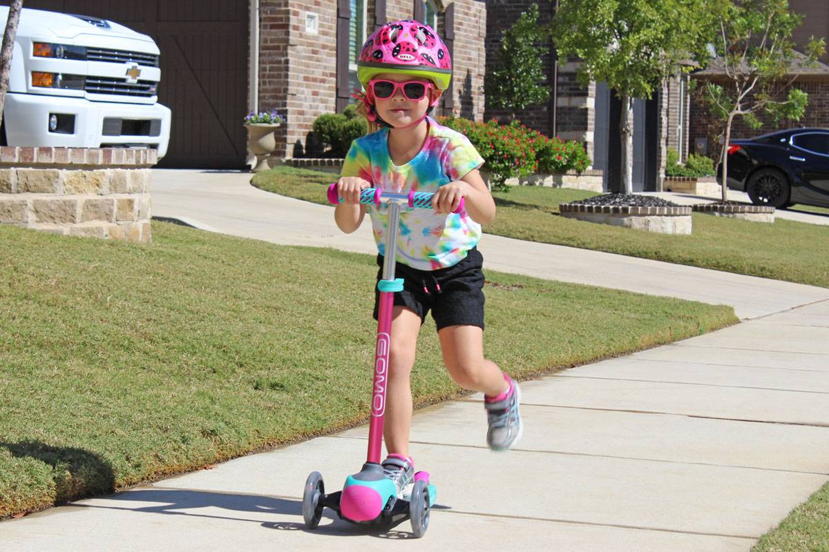 The Best 3 Wheeled Scooters for Kids - Two Wheeling Tots