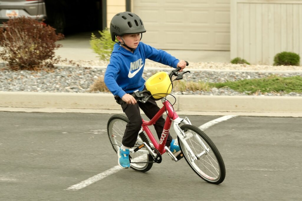 woom 4 aggressive rider
