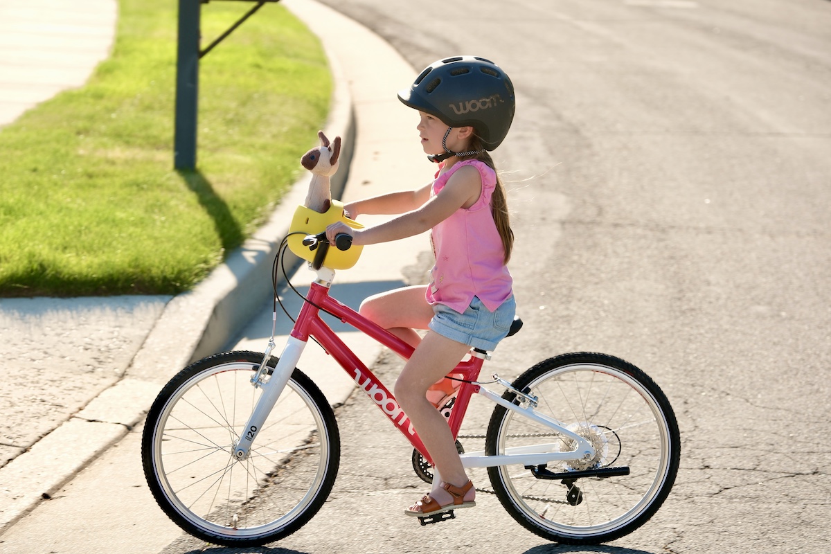 woom GO 4 20 with a 6 year old 