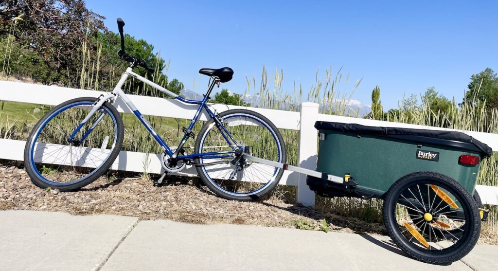 Guardian Adult Bike pulling the Burley Hooper bike trailer