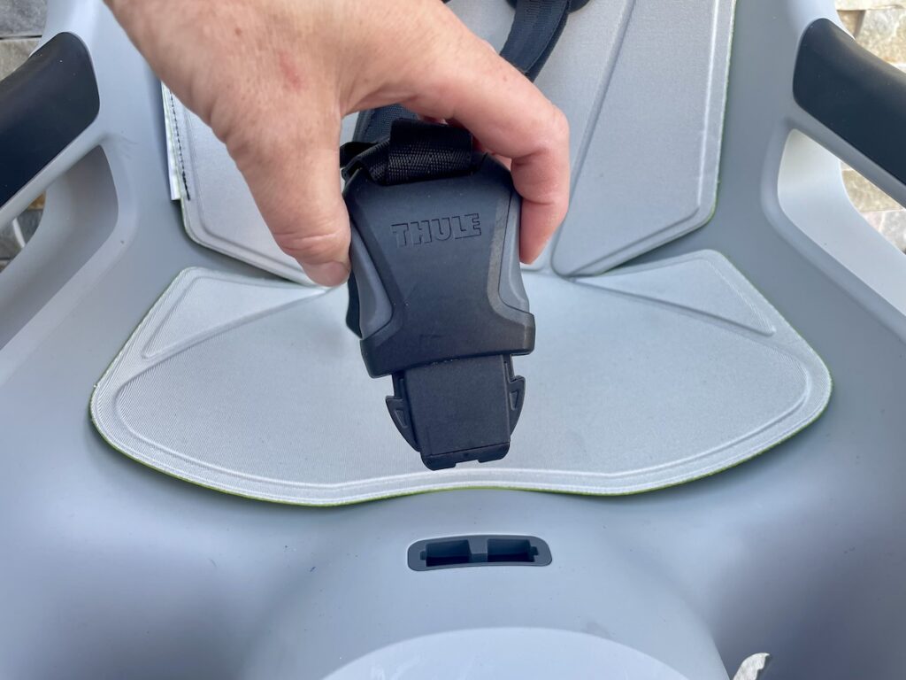 thule ridealong 2 buckle
