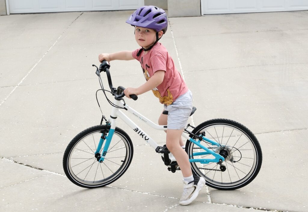 Smallest rider on the Biky 20 Air bike